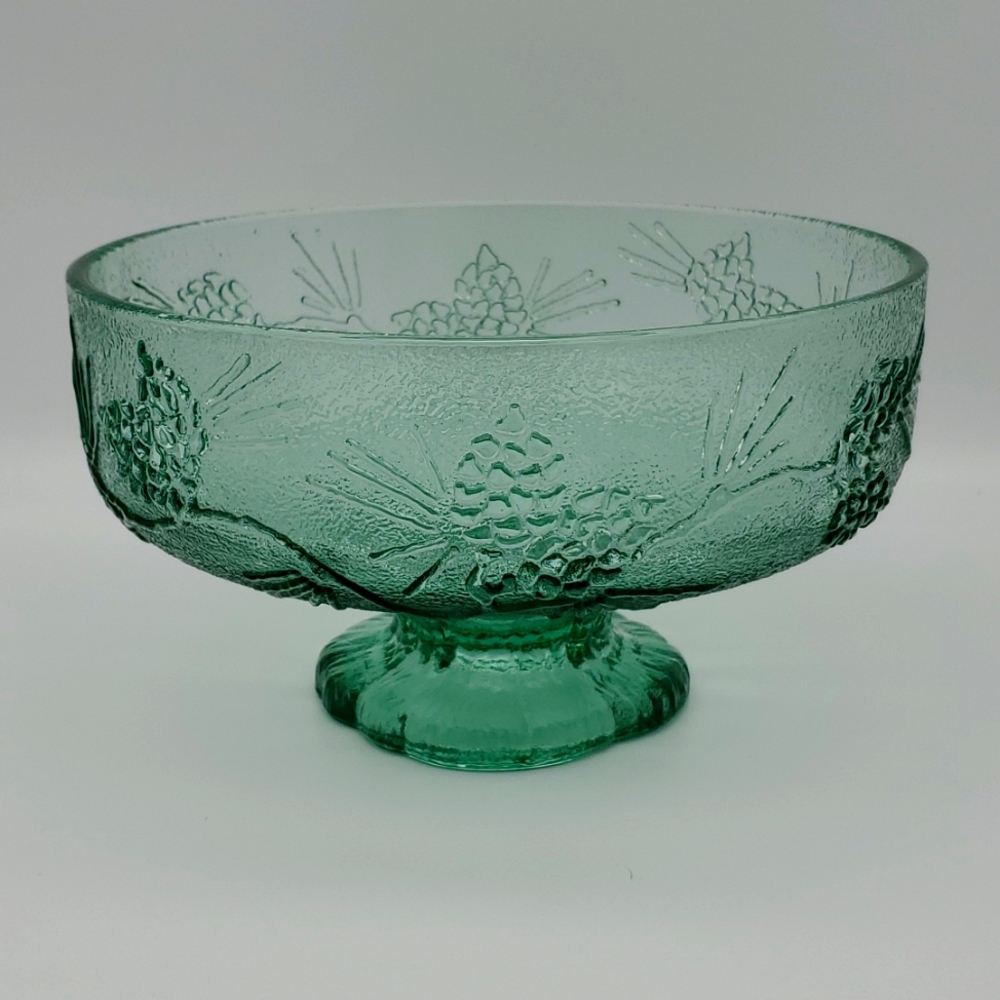 Tiara Green Ponderosa Pine Compote